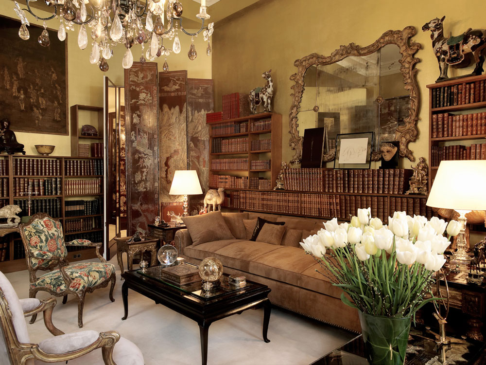 [Interactive:Take A Tour Of Coco Chanel's Paris Apartment]