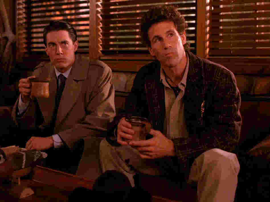 Kyle MacLachlan and Michael Ontkean