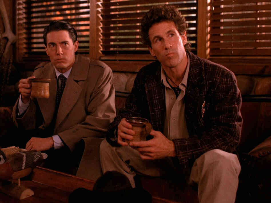 Kyle MacLachlan and Michael Ontkean