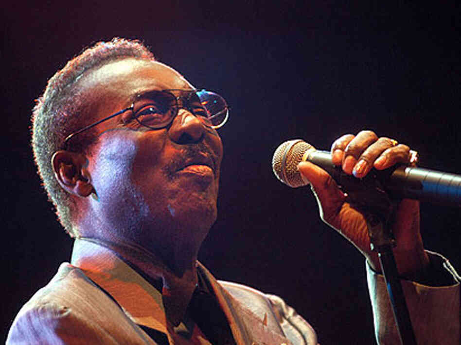Wilson Pickett, photographed in 2003 with microphone in hand.