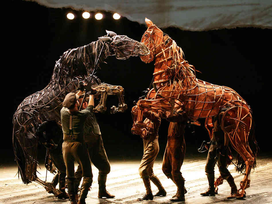 War Horse at the New London Theatre