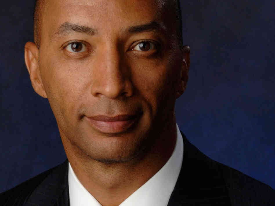 Byron Pitts