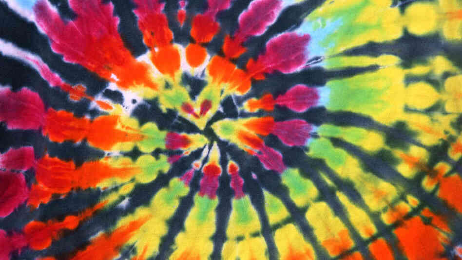 Tie-Dye Color Tie-Dye Color