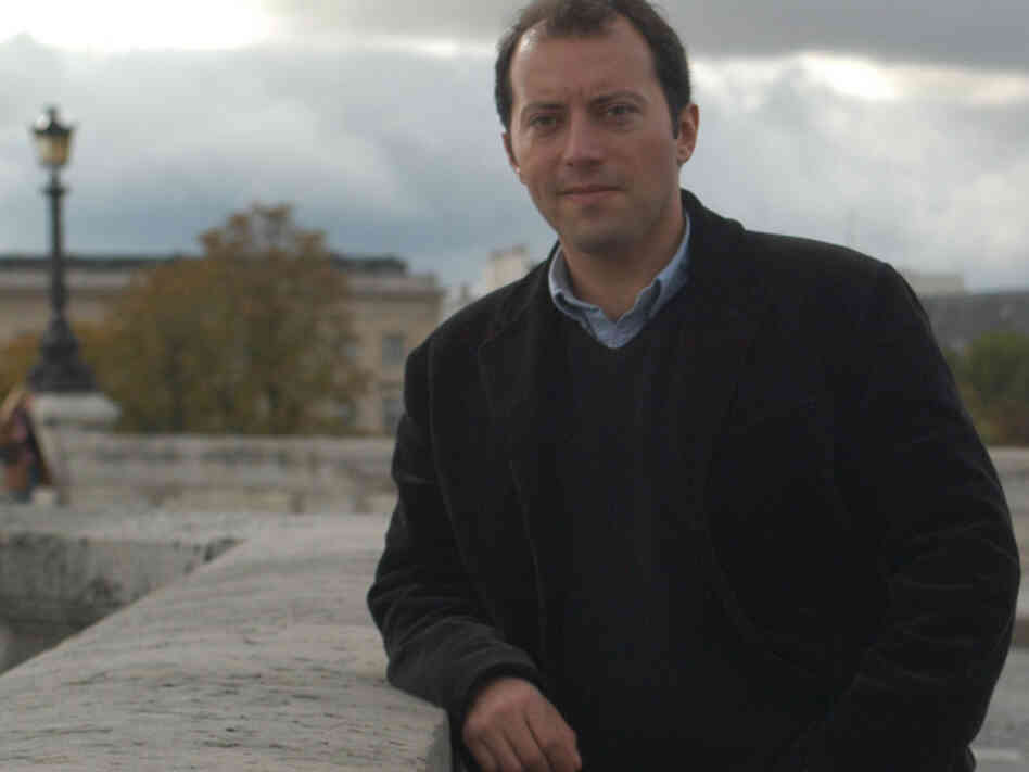 Martin Solares