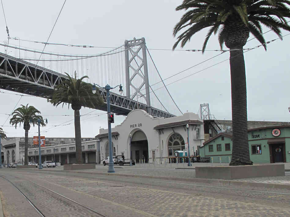 Pier 28