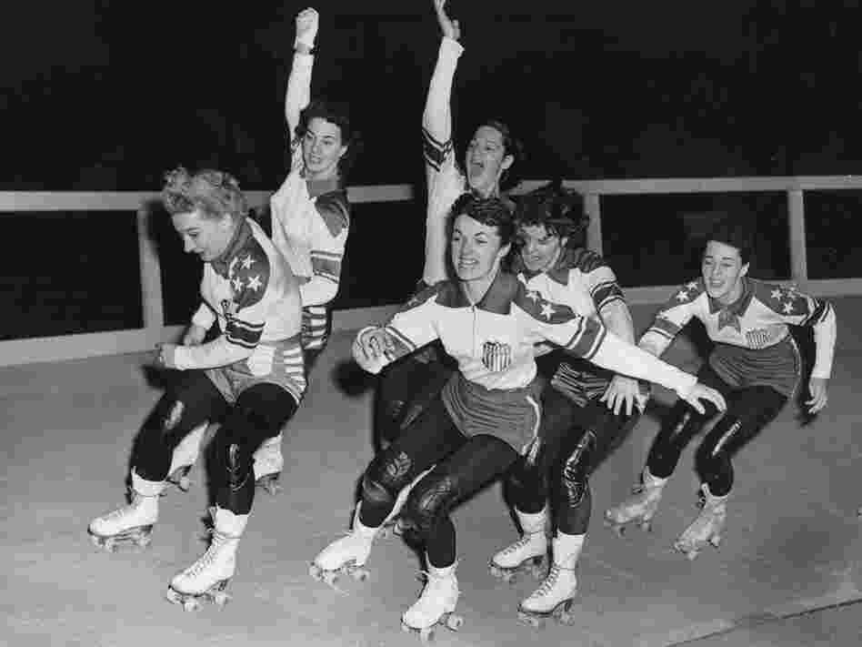 Members of the U.S. roller skating team practice together in May 1953.