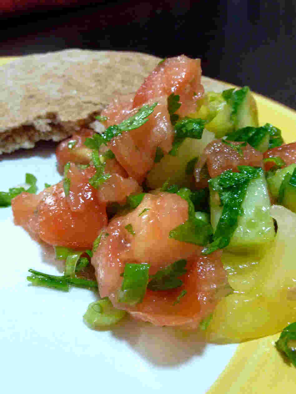 Israeli Tomato And Cucumber Salad With Pita Bread Israeli Tomato And Cucumber Salad With Pita Bread