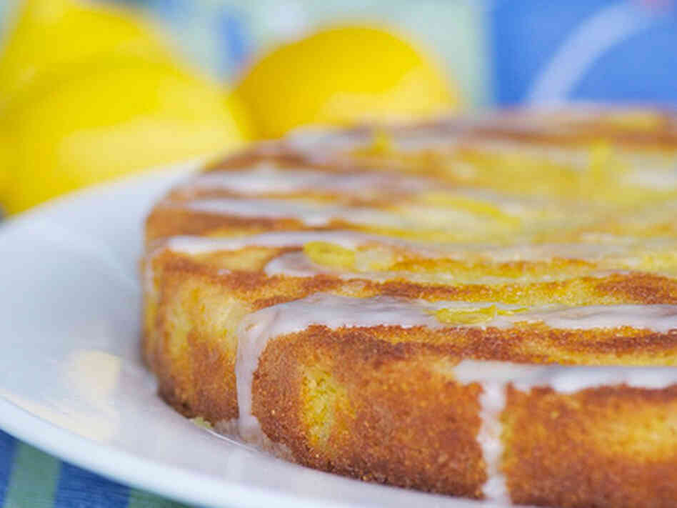 Citrus-Polenta Cake With Limoncello Icing Citrus-Polenta Cake With Limoncello Icing