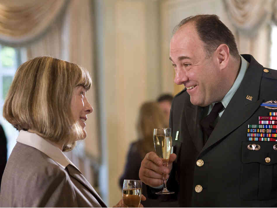 Mimi Kennedy and James Gandolfini in 'In the Loop'