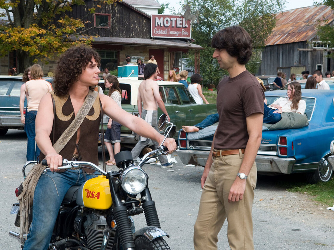 Jonathan Groff and Demetri Martin in 'Taking Woodstock'