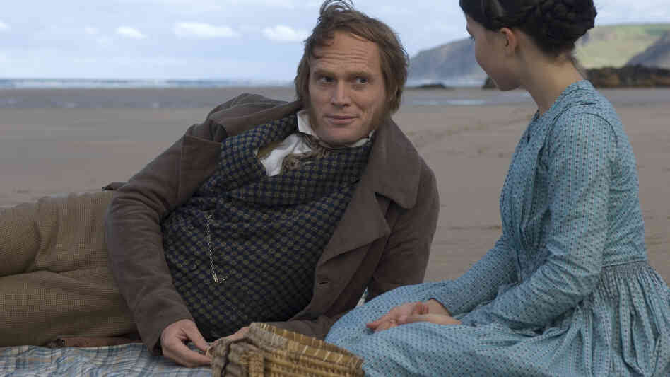 Paul Bettany and Martha West on a beach Paul Bettany and Martha West on a beach