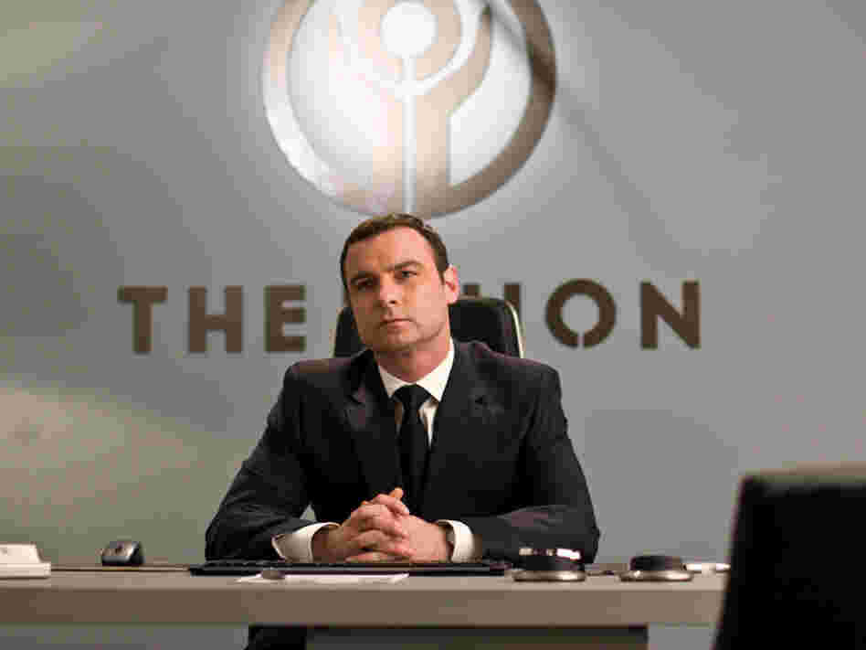 Liev Schreiber in 'Repo Men'