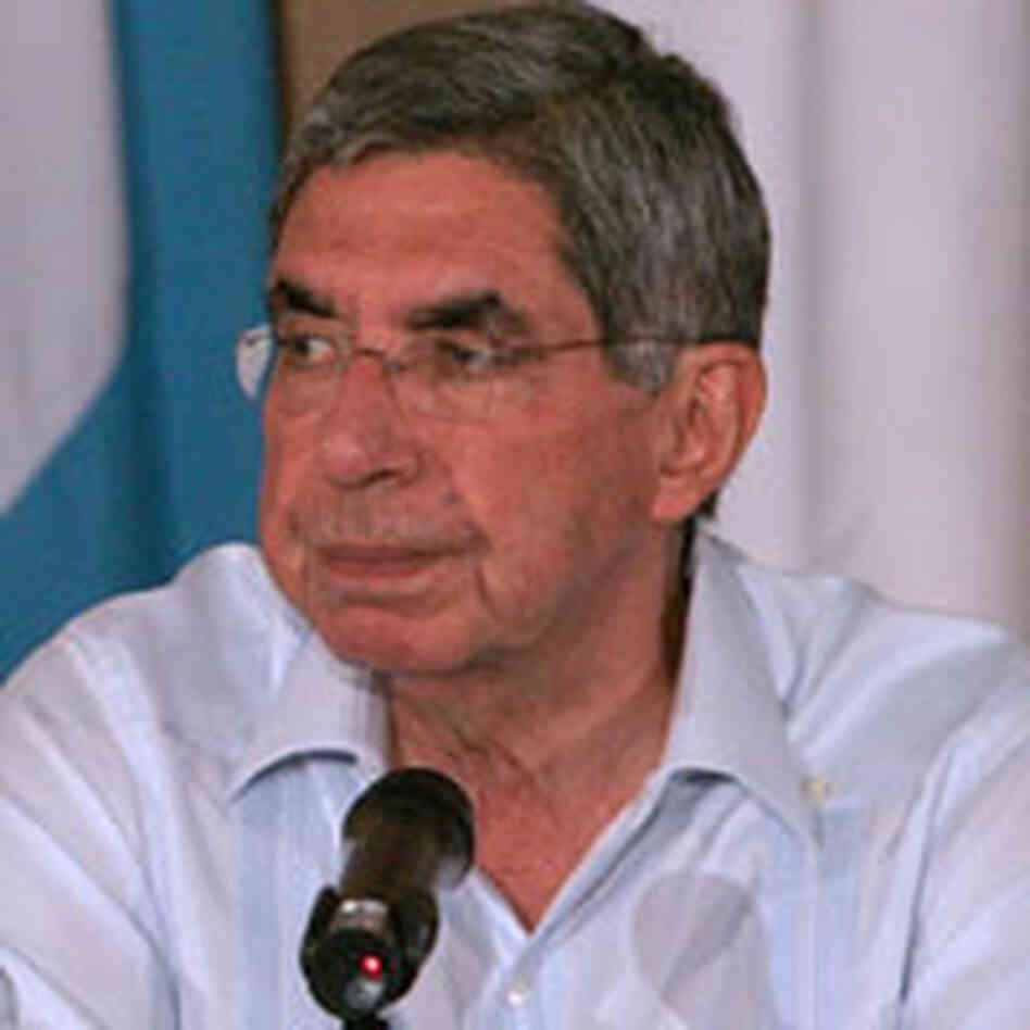 Oscar Arias, at a meeting last month, before the swine flu. Oscar Arias, at a meeting last month, before the swine flu.