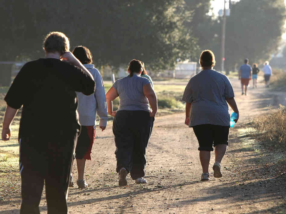 Overweight young people exercise.