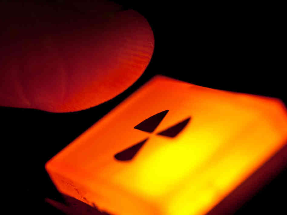 Radiation button.