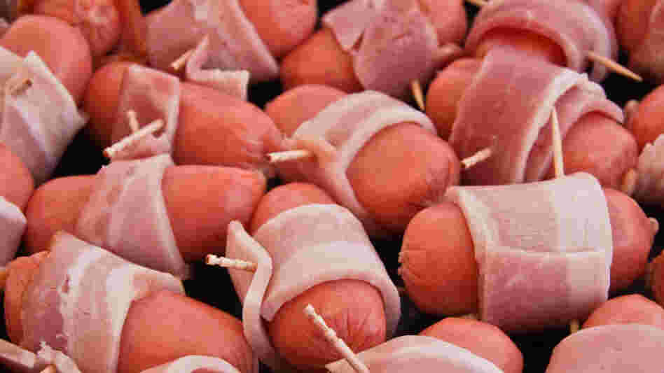 Bacon sausage