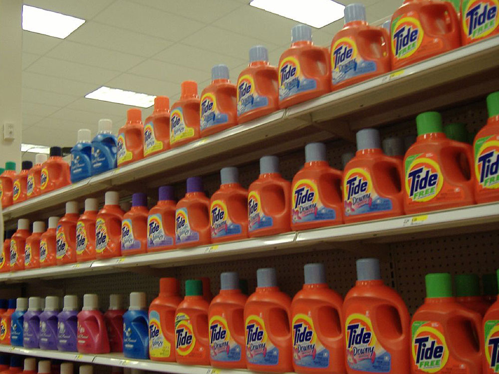 Tide detergent.