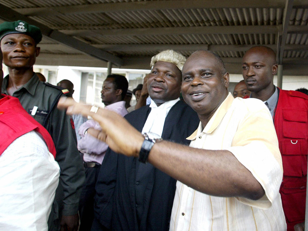 an impeached Nigerian state governor leaves court