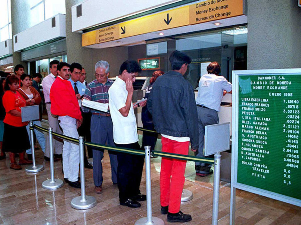 A line at the money exchange cashier.