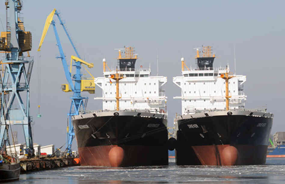 Ships Ships