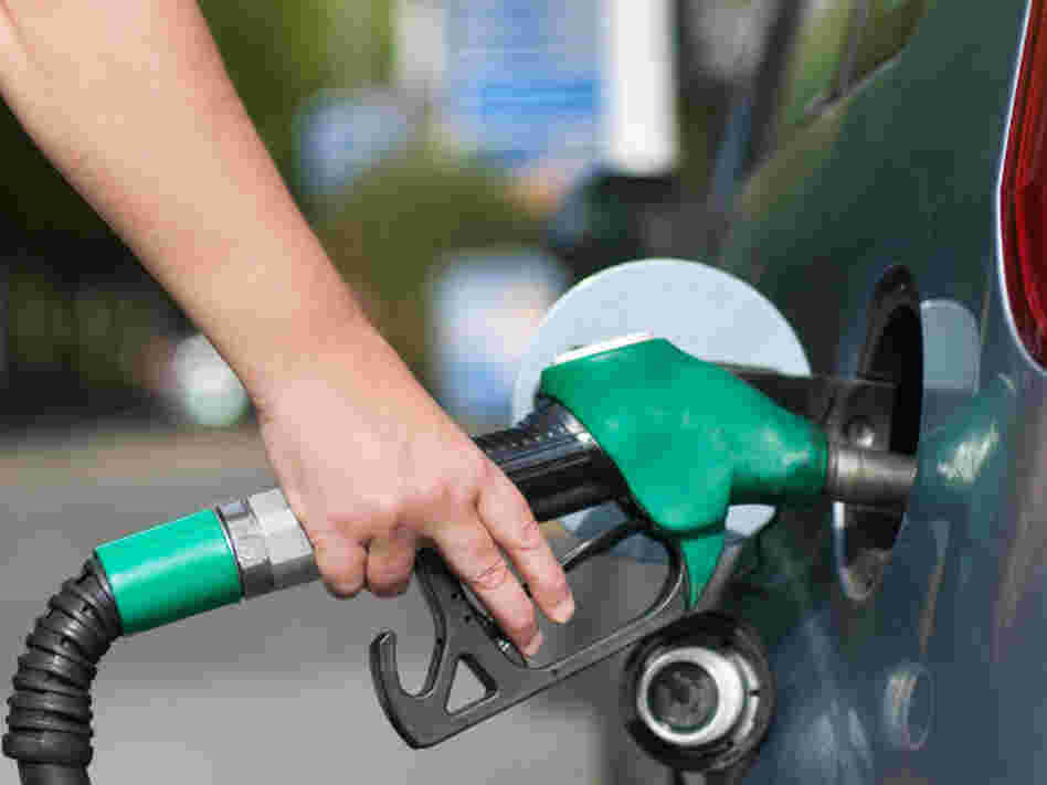 Can America change its dependency on oil?