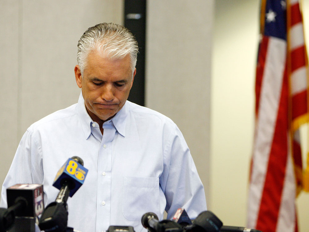 Sen. John Ensign, R-Nev. speaks about an extramarital affair at a news conference at the Lloyd D. George Federal building, Tuesday, June 16, 2009 in Las Vegas. (AP Photo/Isaac Brekken)
