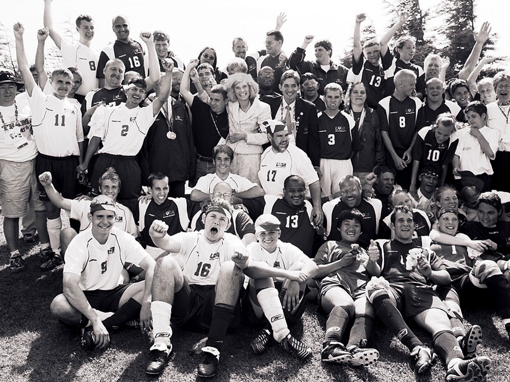 Shriver, center, with athletes at the 2003 Special Olympics World Summer Games in Ireland. (SpecialOlympics.org