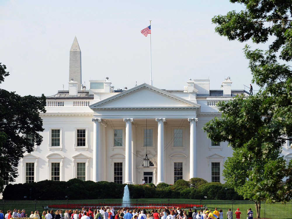 The White House in Washington, D.C., on June 15, 2009. <Jewel Samad/AFP/Getty Images)