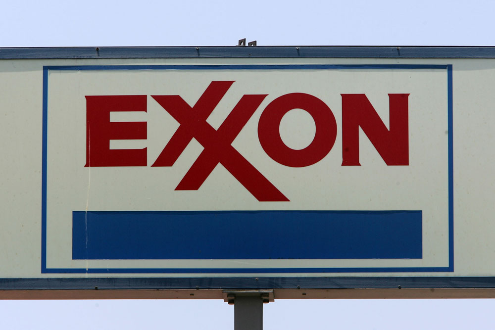 ExxonMobil's 2009 fourth quarter profit fell 23 percent.
