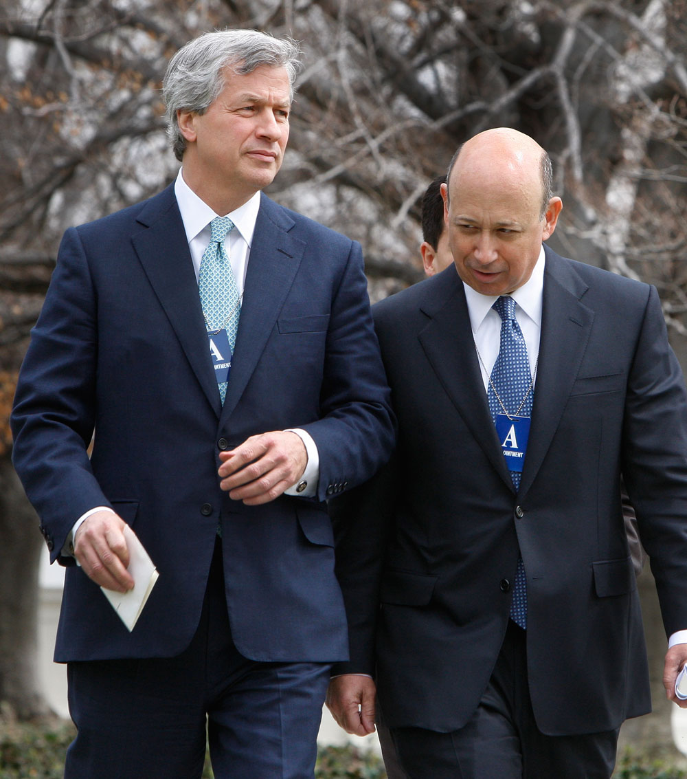 Jamie Dimon, JP Morgan Chase's CEO, will receive a 2009 $17 million, non-cash bonus.