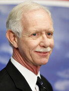 Pilot Chesley Sullenberger speaks to the media at LaGuardia Airport in New York, Thursday, Oct. 1, 2009. (AP Photo/Seth Wenig)