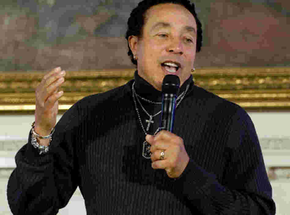 Legendary soul singer Smokey Robinson talks to children at the White House about songs that influenc Legendary soul singer Smokey Robinson talks to children at the White House about songs that influenc