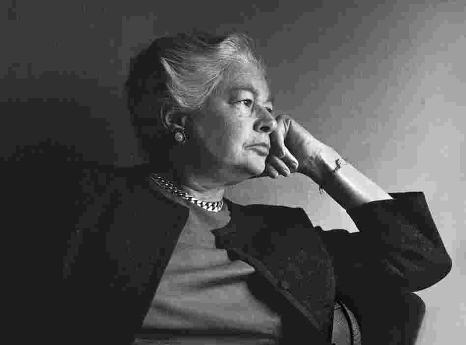 Marjorie Rosenfeld Leonard, San Francisco, 1968. Leonard notes the profound influence her mother had on her career. "I knew she wasn't a typical mom of the 1950s," Leonard says.  Her mother's role as a professional encouraged Leonard to follow suit, down an unbeaten path of feminist photography.