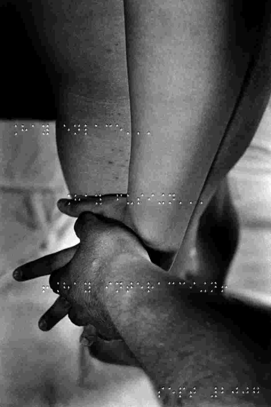"Hay enlace...Hay Fusion...Hay Interaccion (Oaxaca. Mexico)" by Gerardo Nigenda. Nigenda uses a Braille writer to describe the feelings of his photographs.
