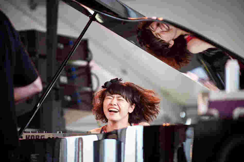 Hiromi.
