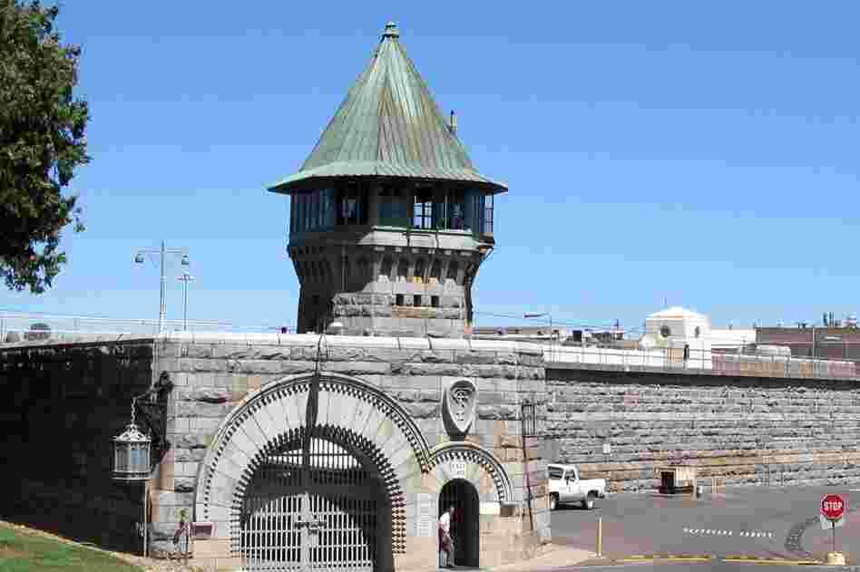 Folsom State Prison was built in 1878. Its 25-foot walls are made of granite blocks. The prison was built here because of the nearby granite quarry. 