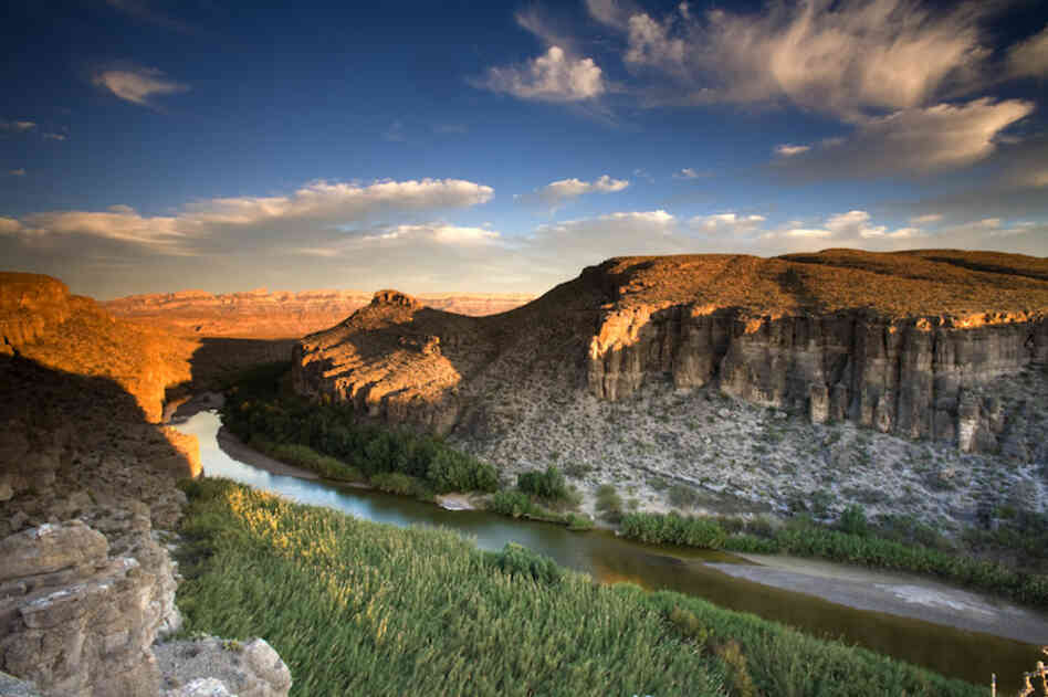 Rio Grande River separating the U.S. and Mexico, Big Bend National Park, Texas