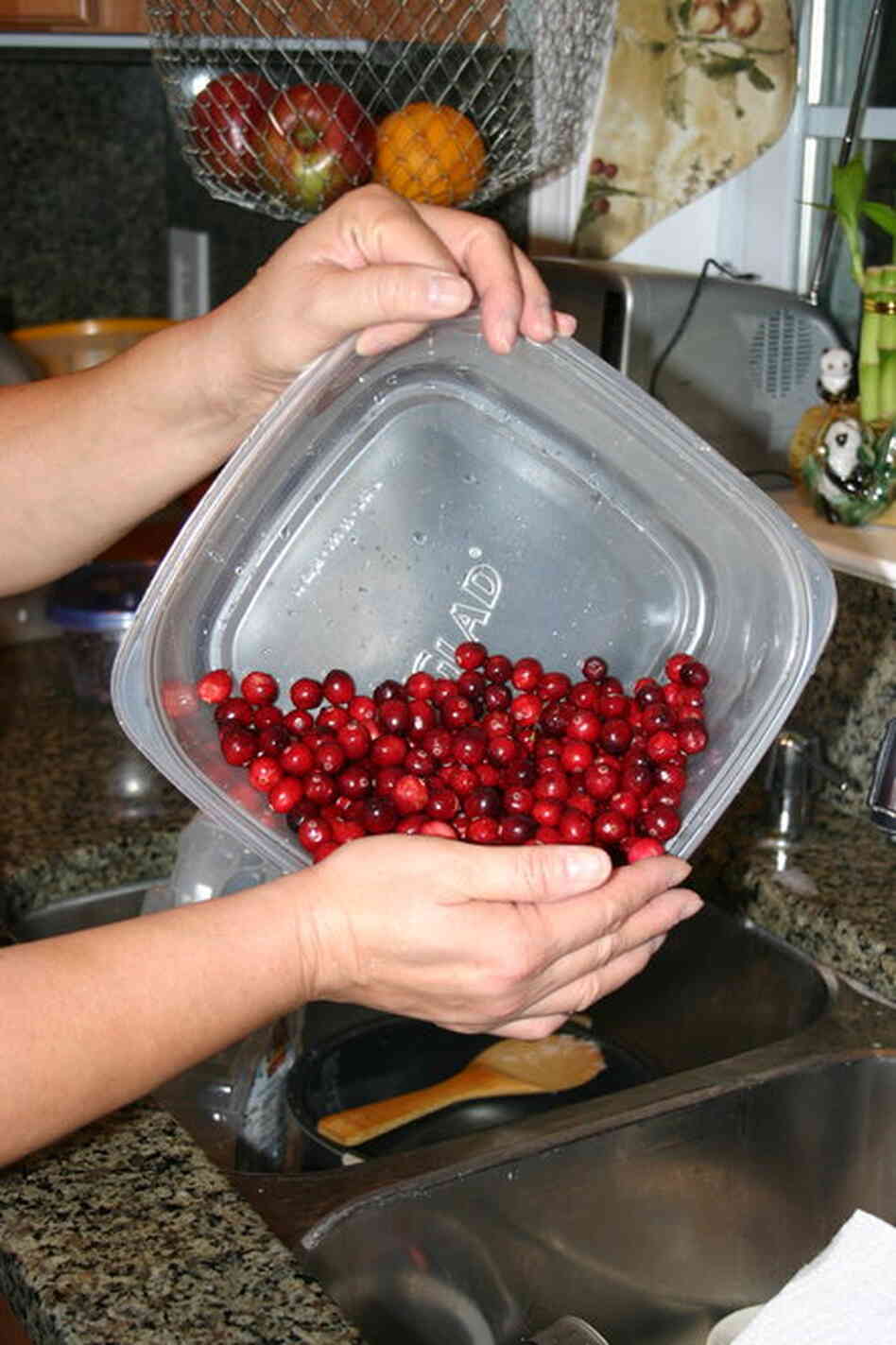 Wash the cranberries...