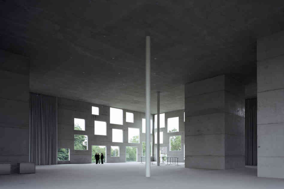 Interior of the Zollverein School of Management and Design (Essen, Germany, 2006).