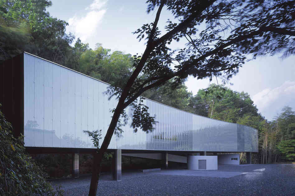 Exterior of the O Museum (Nagano, Japan, 1999).
