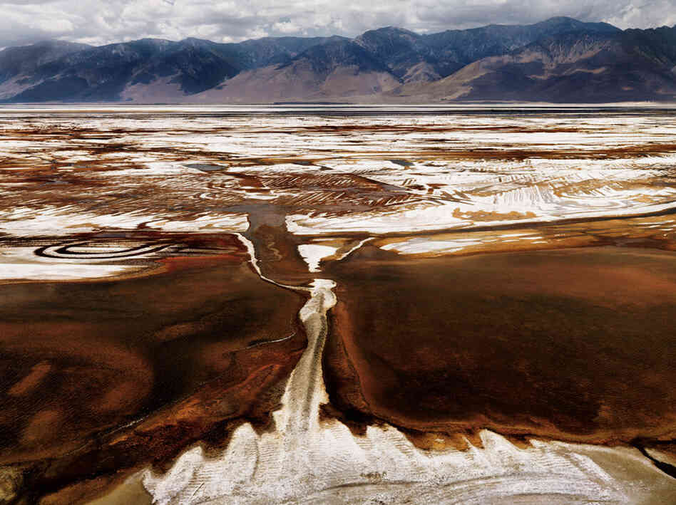 "Steamboats once plied Owens Lake before Los Angeles diverted the Owens River into an aqueduct. Dust from the dry lake bed is now a major source of air pollution."