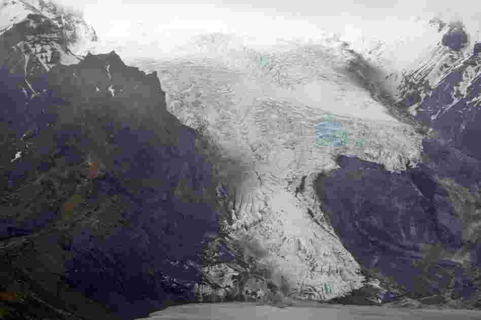 Iceland's second volcano eruption in less than a month caused part of the glacier to melt, resulting in heavy flooding and forcing up to 800 people to evacuate. 