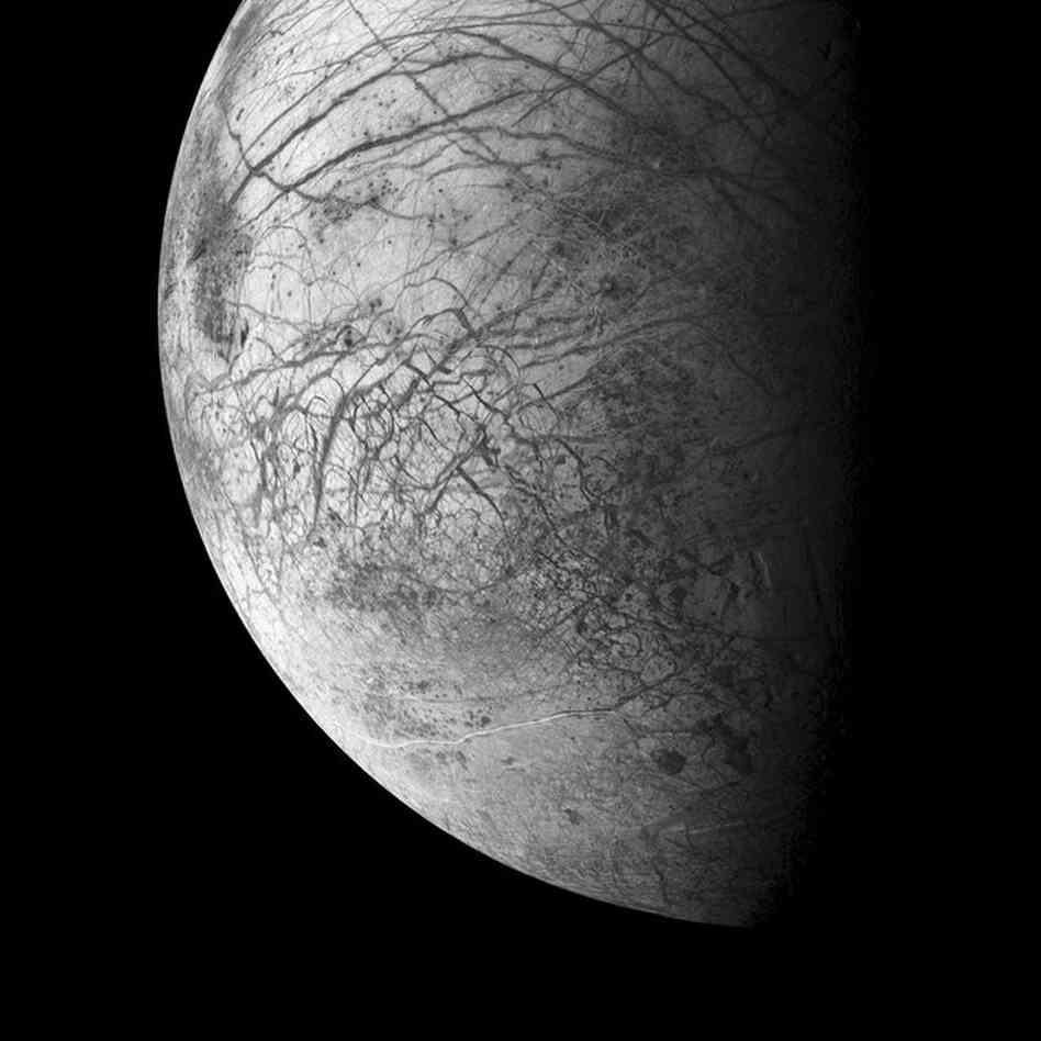 An Ice-Covered Ocean Faults and curving ridges cover the face of Jupiter's moon Europa, one of the most tantalizingly enigmatic worlds in the solar system. Europa almost certainly has a vast, ice-capped global ocean kept warm by the gravitational effects of Jupiter and its moons, and perhaps by volcanoes on the hidden seafloor. Europa may have enough heat, water and organic material for ...