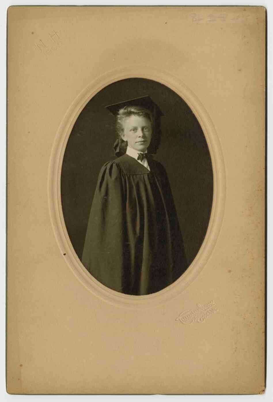 A young woman's graduation portrait, Exeter, N.H., 1905, Cunningham Photographic Studio