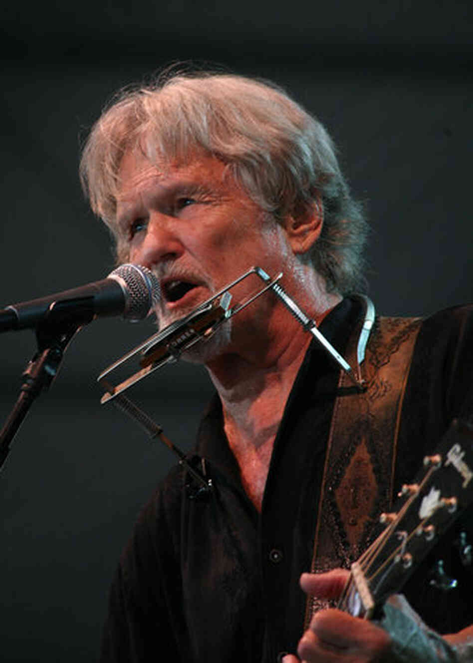 Laura Fedele,Bonnaroo 2010: Kris Kristofferson live from the "That" Tent