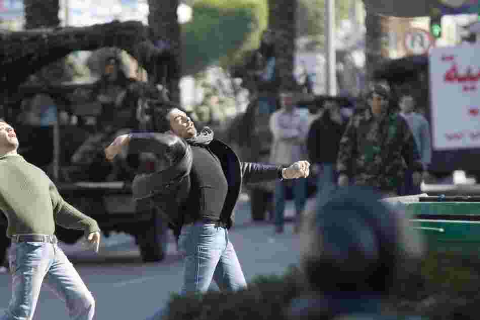 Hezbollah youth, chatshot37