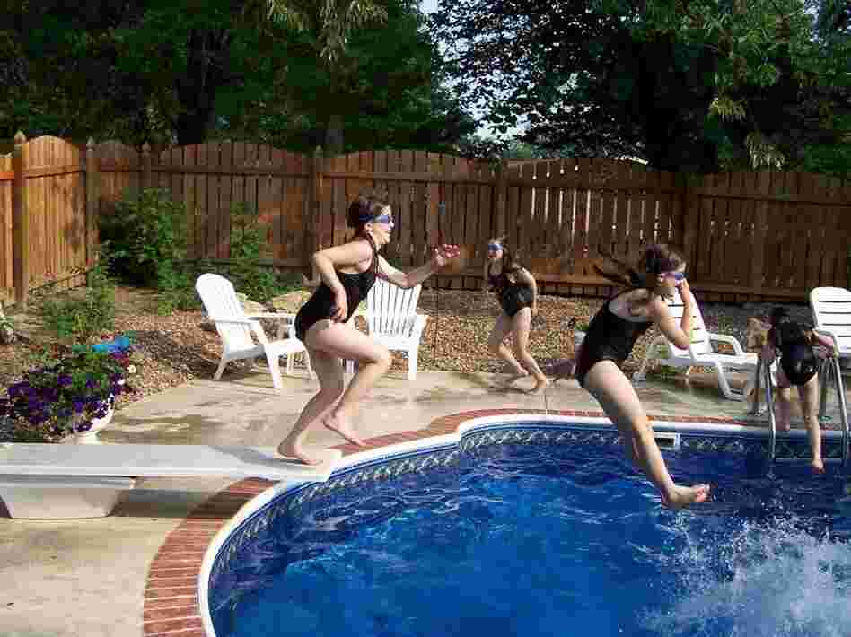 Megan forever diving, Jeffery_2010
