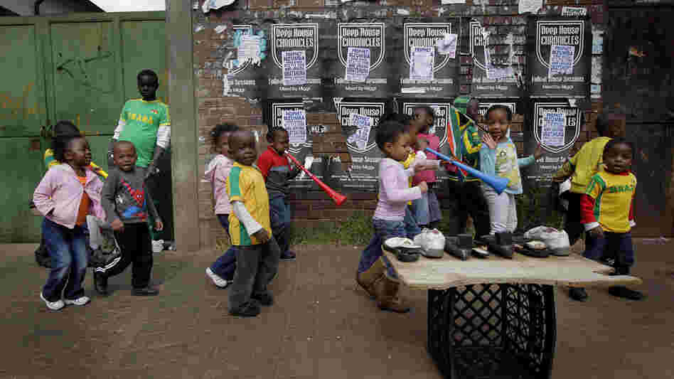 South African kids in the Yeoville neighborhood of Johannesburg South African kids in the Yeoville neighborhood of Johannesburg