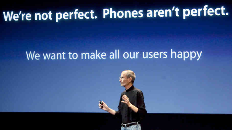 Apple Holds Press Conference On Its iPhone 4 Apple Holds Press Conference On Its iPhone 4