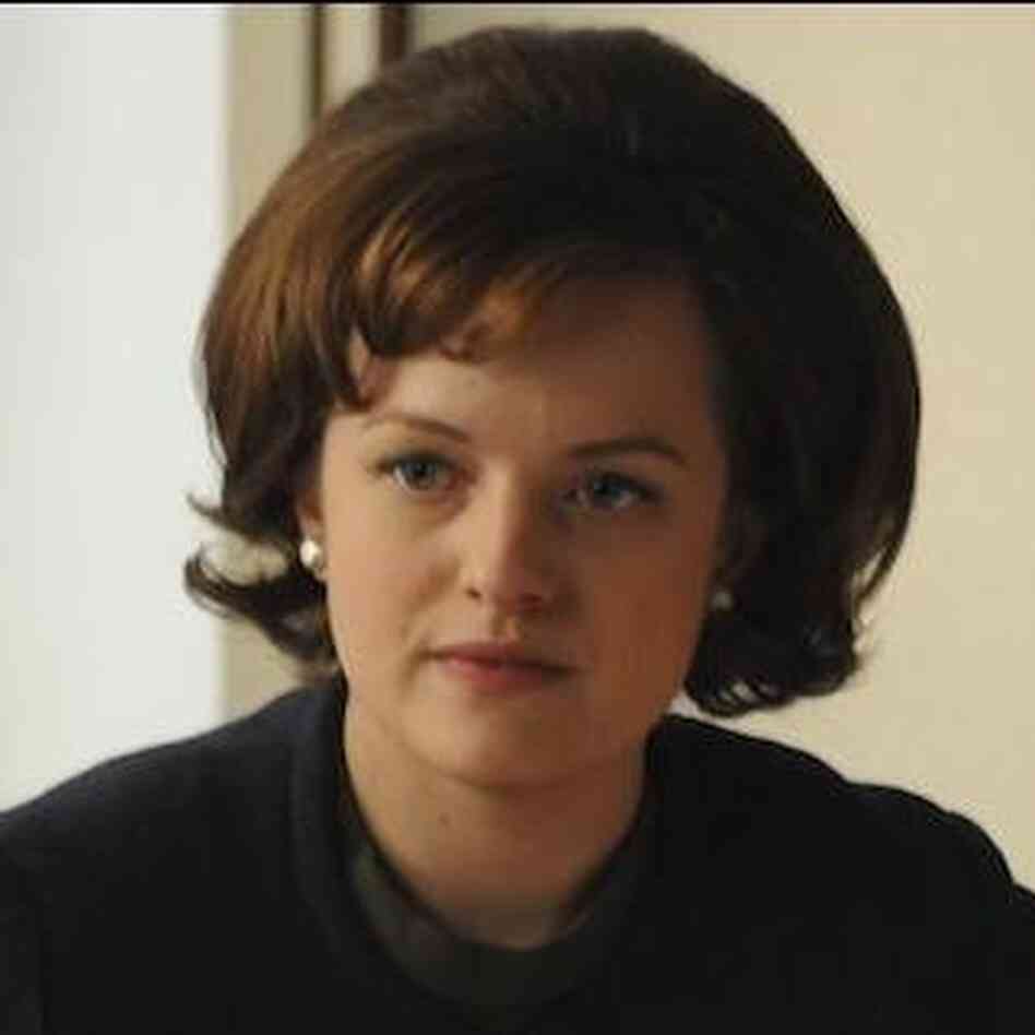 Elisabeth Moss as Peggy Olson Elisabeth Moss as Peggy Olson